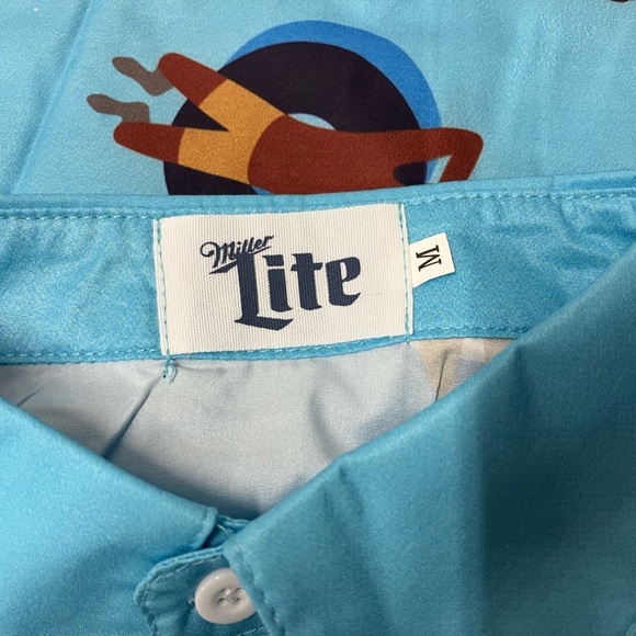 Miller Lite Beer Summer Beach Pool Short Sleeve Hawaiian Shirt Size Medium - Picture 4 of 5